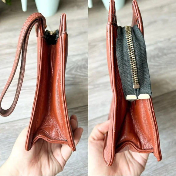 Vintage Brown  Leather Clutch Bag Made in Canada - Picture 10 of 14